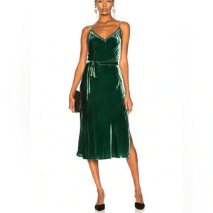 FRAME Velvet Midi Slip Dress in Eden / Size Medium /